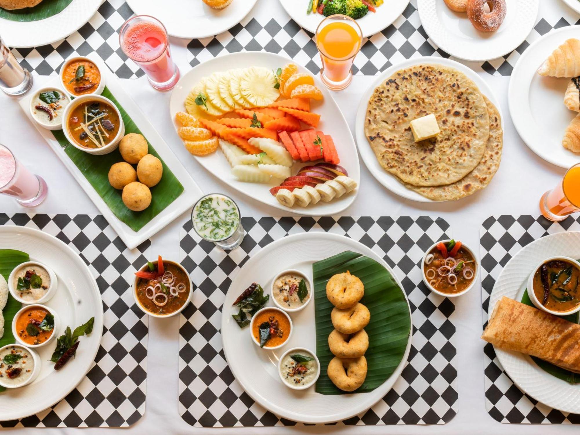 Sunday Hotel Chandigarh Zirakpur Екстер'єр фото