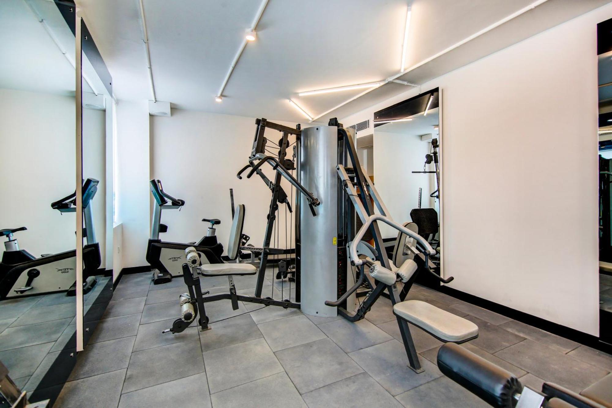 Sunday Hotel Chandigarh Zirakpur Екстер'єр фото