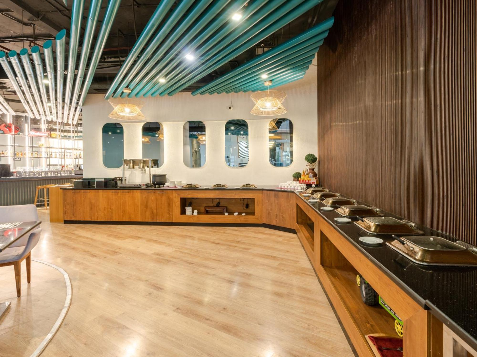 Sunday Hotel Chandigarh Zirakpur Екстер'єр фото