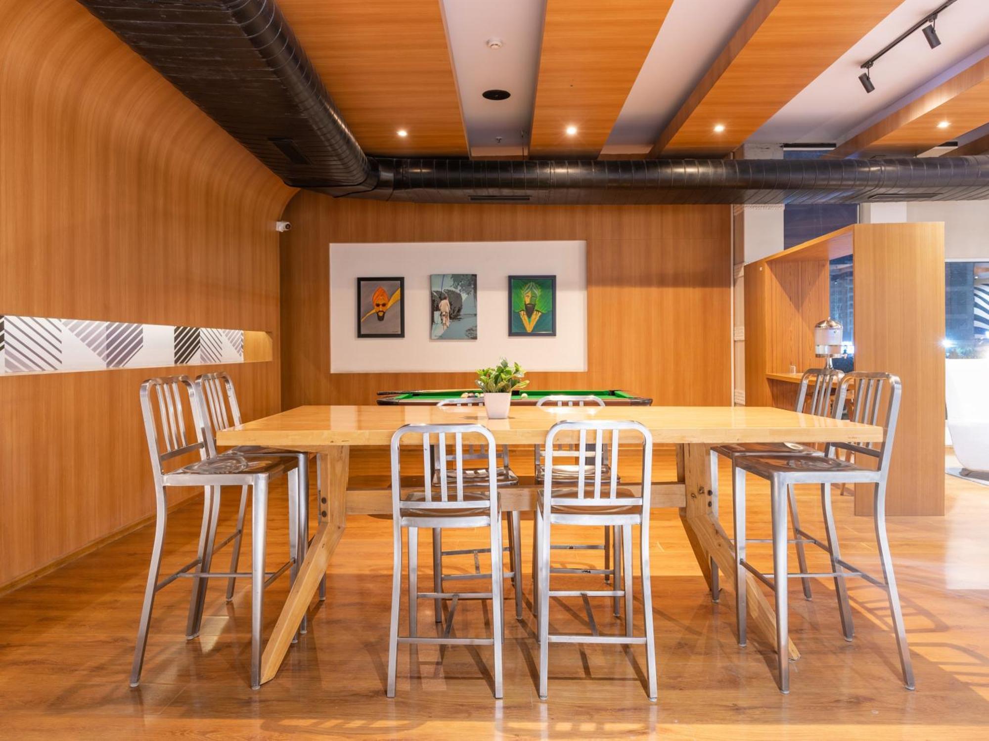 Sunday Hotel Chandigarh Zirakpur Екстер'єр фото